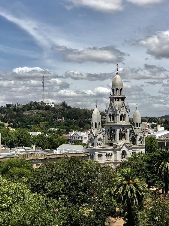 Hotel Dior Tandil Exterior photo